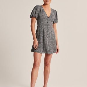 Af Floral Puff Sleeve Button Front Mini 